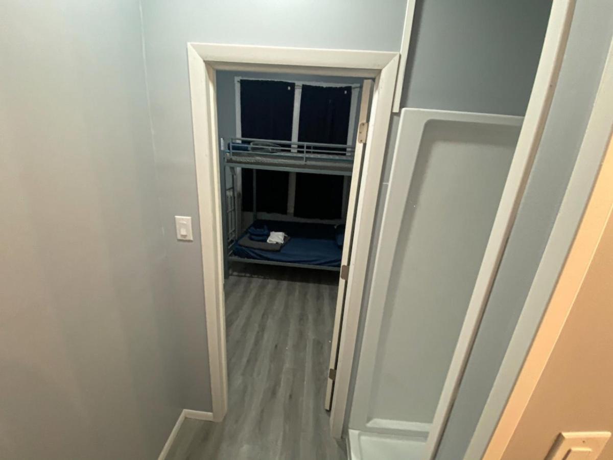 Family Efficiency Apt - Full Bunk & Bath - Wifi Apartment Philadelphia Luaran gambar