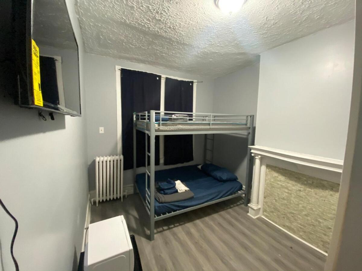 Family Efficiency Apt - Full Bunk & Bath - Wifi Apartment Philadelphia Luaran gambar